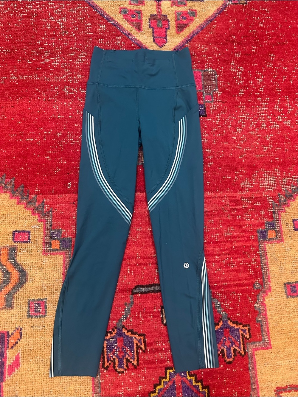 LULULEMON leggings teal with rainbow sz 2 - worn once